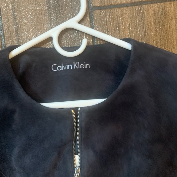 Beautiful Calvin Klein faux suede jacket, NWT size 8 never worn! - Picture 2 of 7